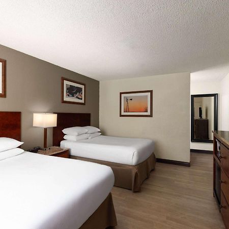 Ramada By Wyndham Elko Hotel At Stockmen'S Casino Экстерьер фото