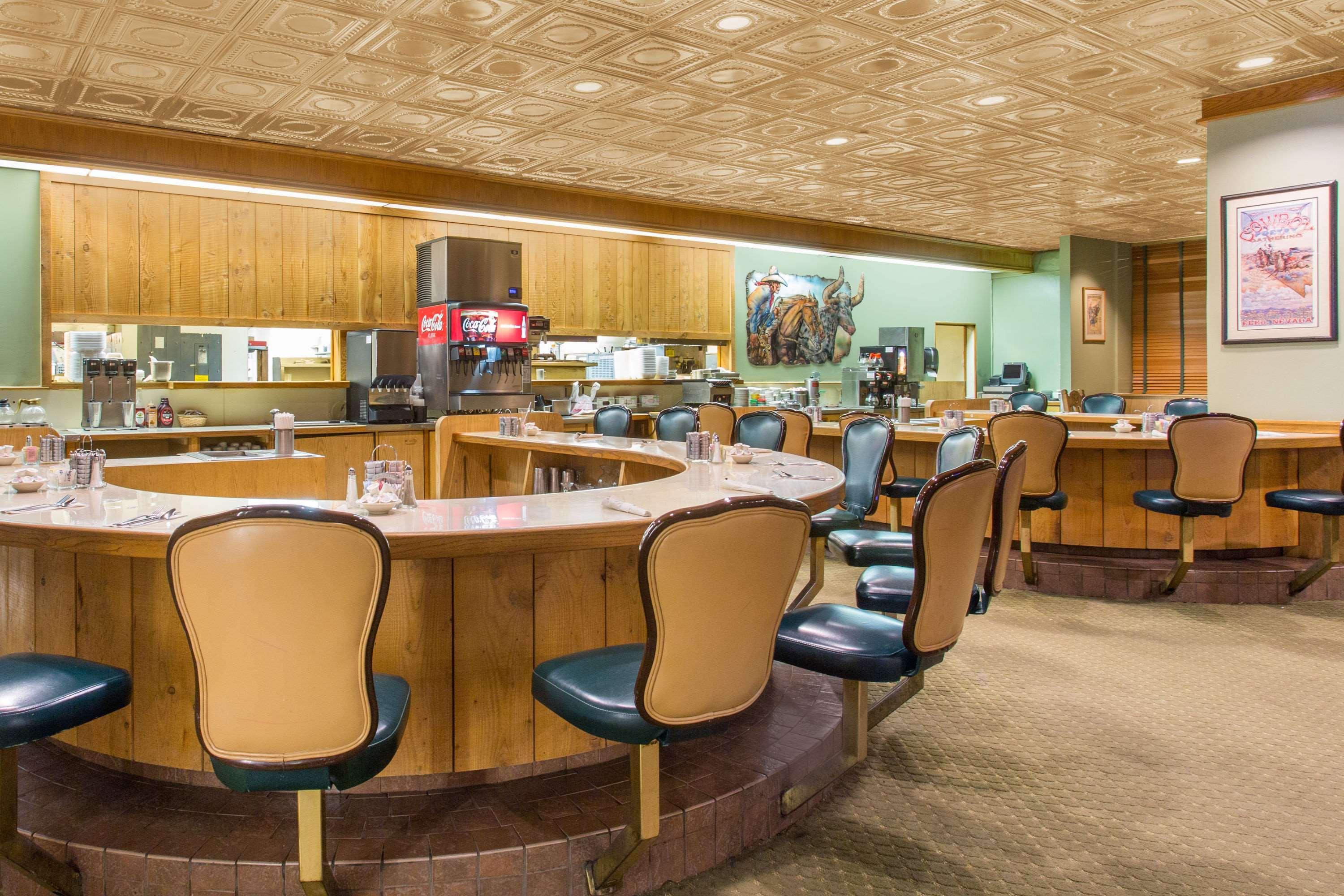 Ramada By Wyndham Elko Hotel At Stockmen'S Casino Экстерьер фото