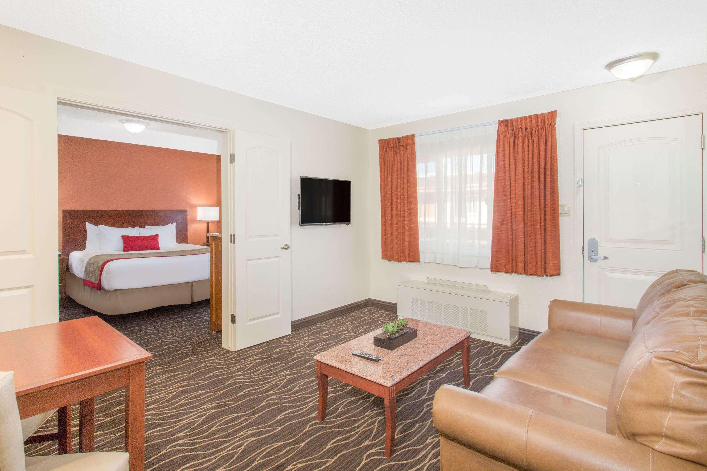 Ramada By Wyndham Elko Hotel At Stockmen'S Casino Экстерьер фото