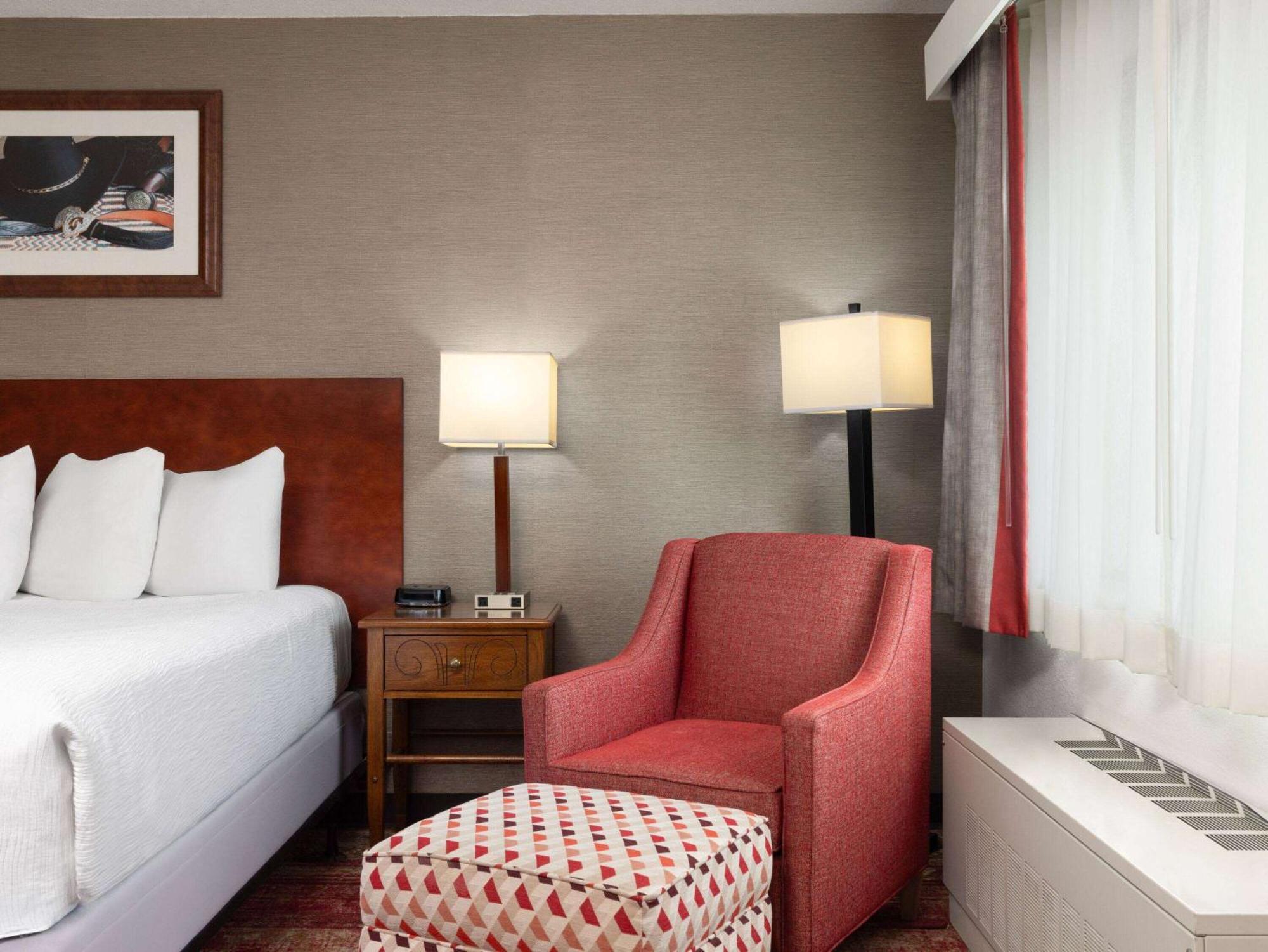 Ramada By Wyndham Elko Hotel At Stockmen'S Casino Экстерьер фото