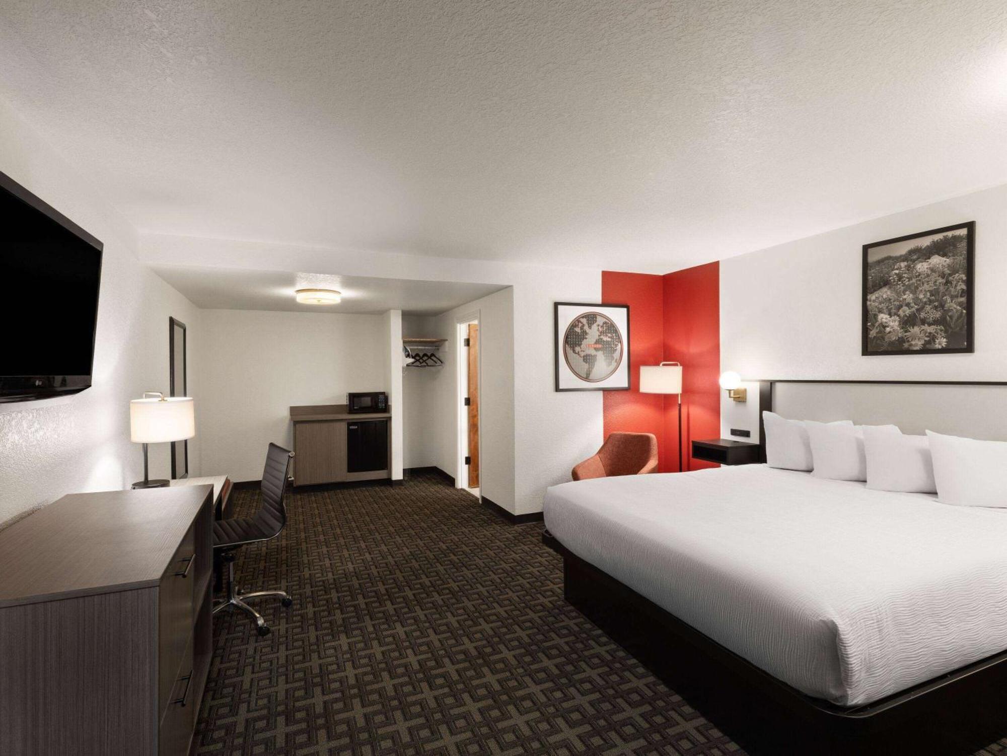 Ramada By Wyndham Elko Hotel At Stockmen'S Casino Экстерьер фото