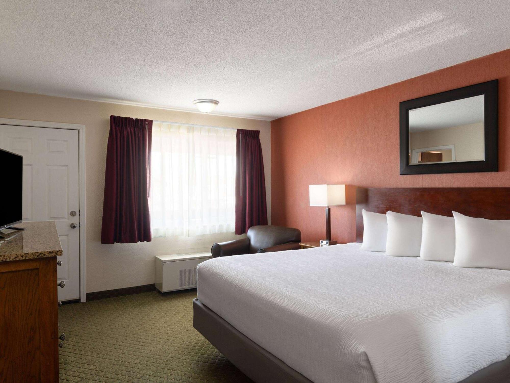 Ramada By Wyndham Elko Hotel At Stockmen'S Casino Экстерьер фото