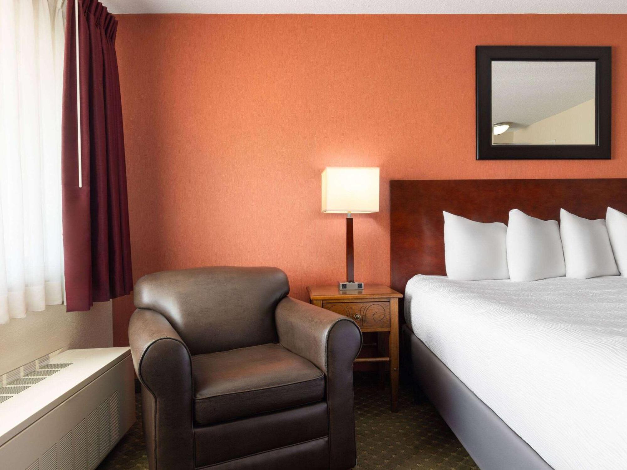 Ramada By Wyndham Elko Hotel At Stockmen'S Casino Экстерьер фото